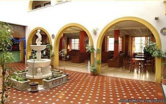 Kross Goya Benalmádena Interno foto